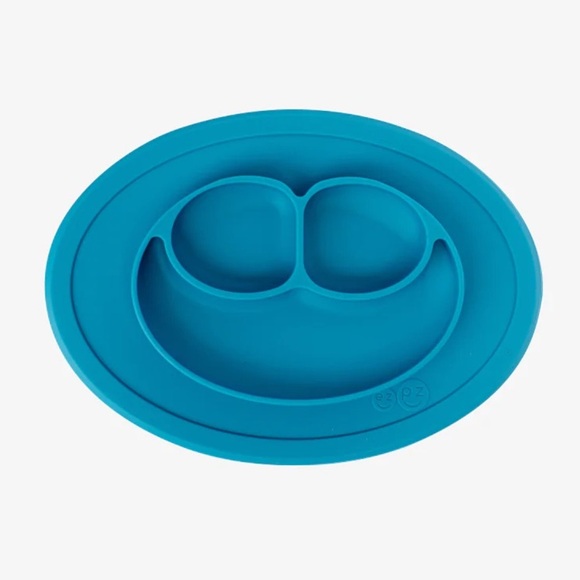 ez pz Mini Mat (6+ months) Suction Plate & Tiny Cup (4+ months) Blue - Picture 5 of 8